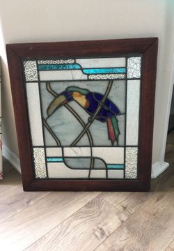 VINTAGE TOUCAN STAINED GLASS