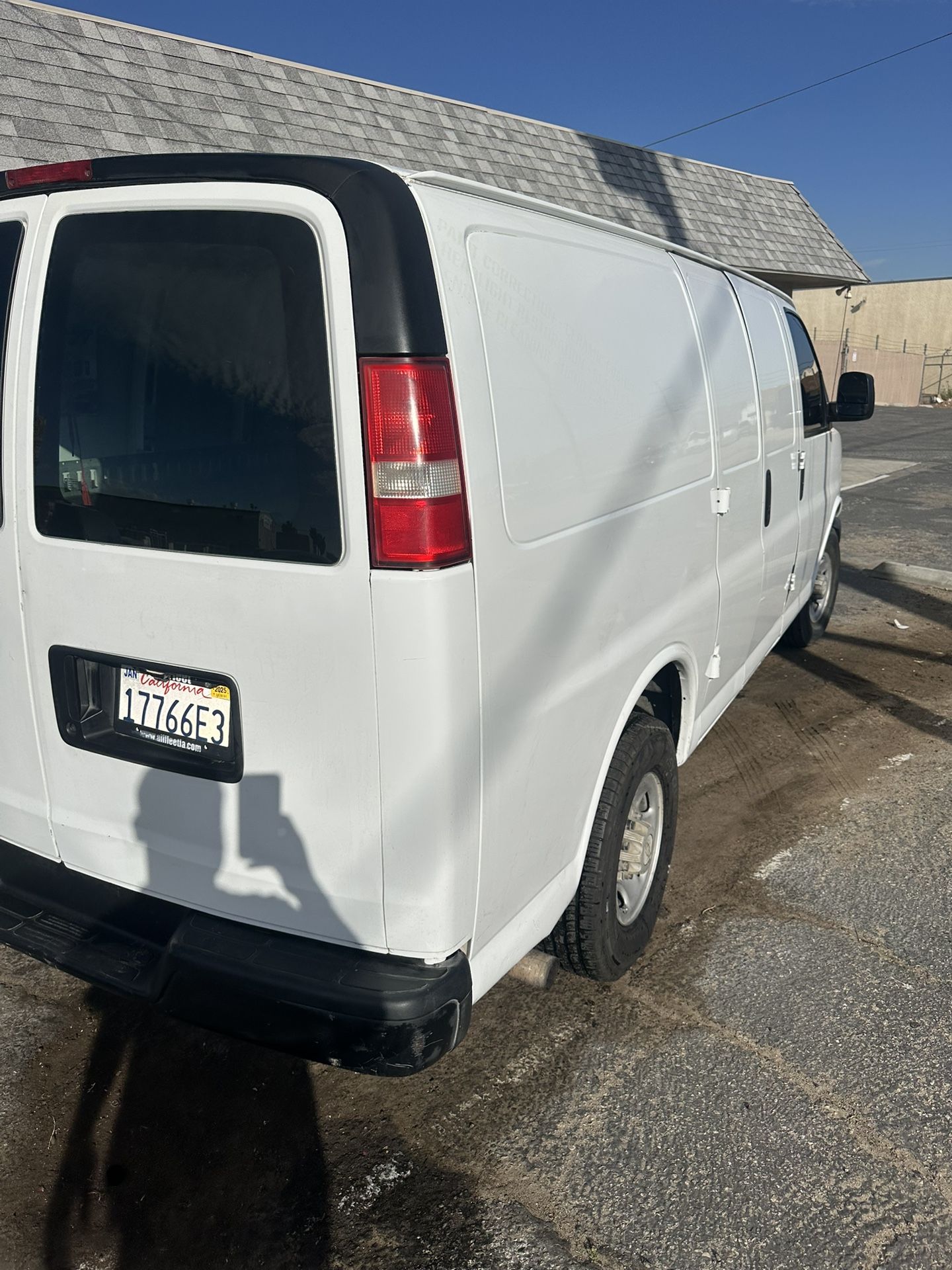 2009 Chevy Express 2500
