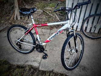 Triaix Mountain 26!In