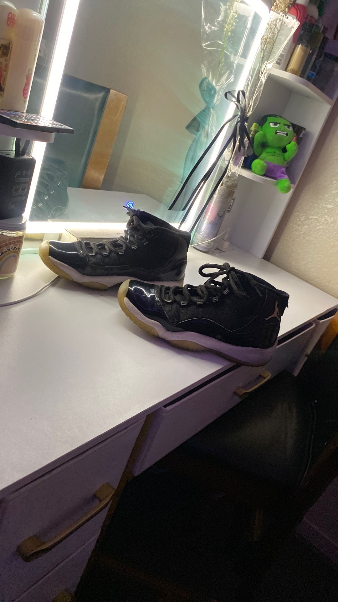 Air Jordan’s 11 Retro jubilee Size 7y