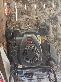 Briggs and Stratton Mower