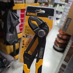DEWALT
12 in. V-Groove Jaw Pushlock Plier