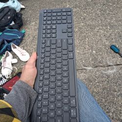 Logitech Slim Wireless Keyboard