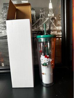 Hello kitty x Starbucks tumbler