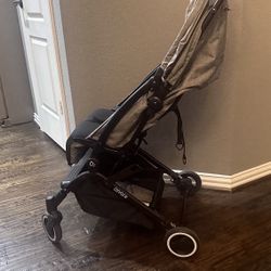 Travel compact Stroller 