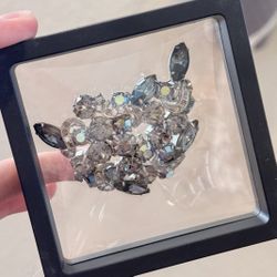 Vintage Silver Tone Pin Brooch - Chest Pin