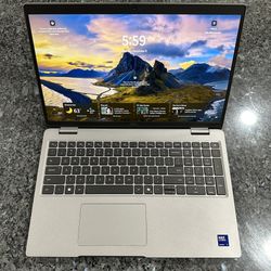 Dell Latitude 5550 15.6" FHD Ultra 7 155U 16GB 512GB Windows 11 Pro