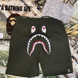  BAPE Shark Swear Shorts Olive Drab Size XL