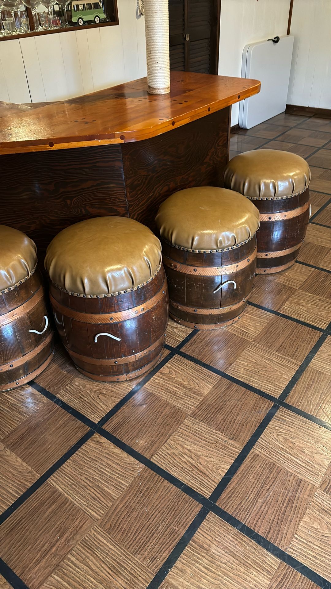 Leather Custom Bar Stools 5 Pieces