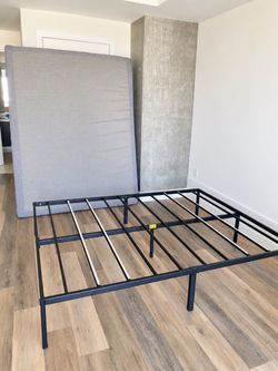 Black Metal Bedframe for Queen