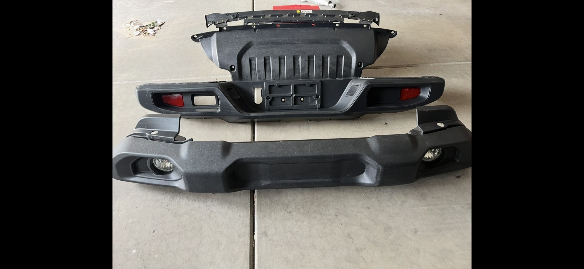 2020 Jeep Gladiator Front And Rear Bumpers