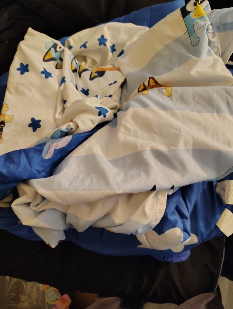 Bluey Comforter Set