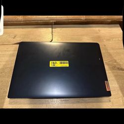 Lenovo IdeaPad 1 15.6" Full HD Touch, Ryzen 5 7520U, 8GB RAM, 256GB SSD, Win 11