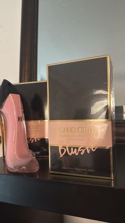 Carolina Herrera good girl blush