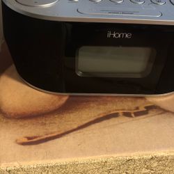 IHome Radio / Alarm 