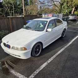 2003 BMW 525i