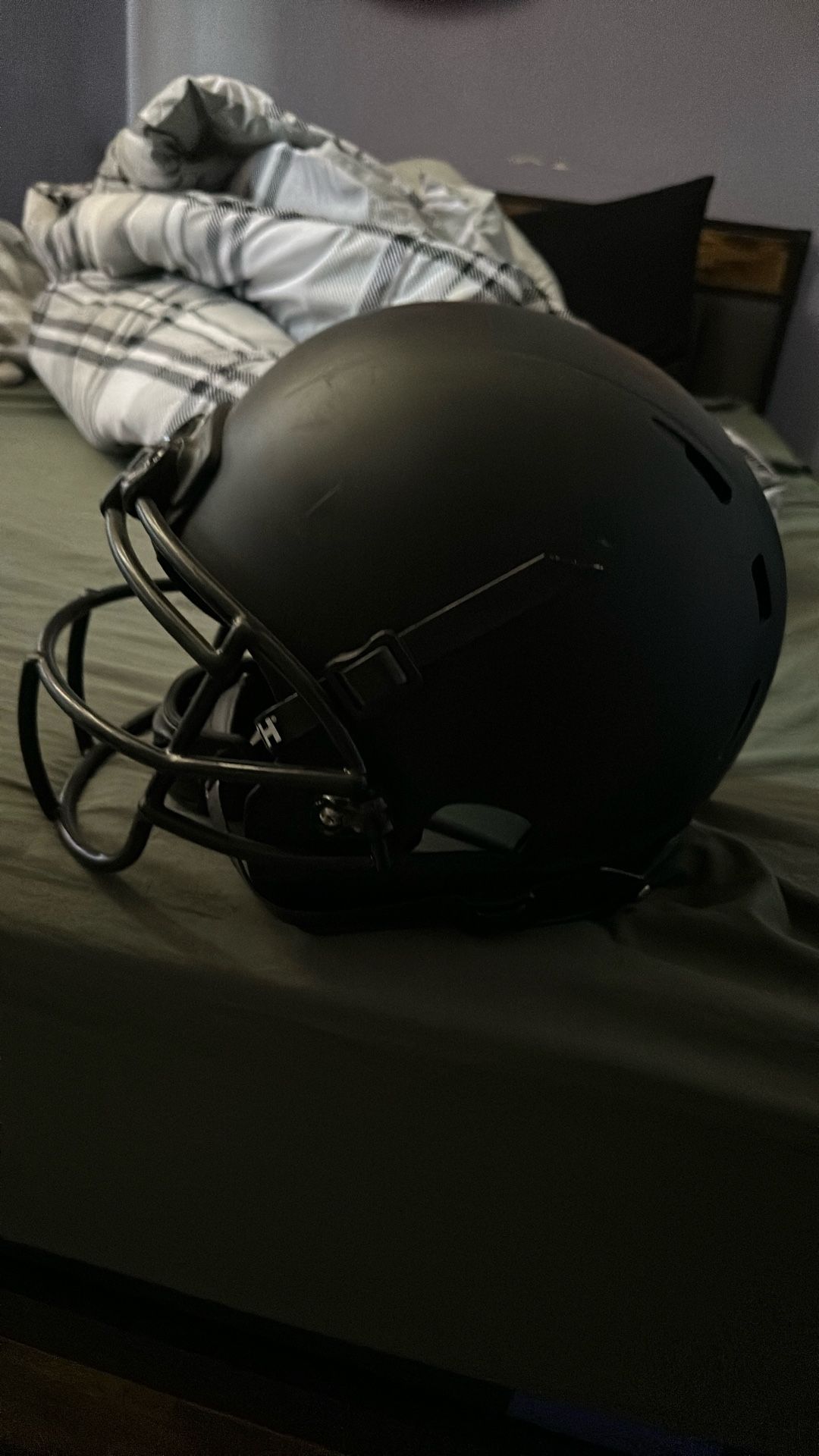 cardinal red youth football helmet Schutt Sports F7 LX1 (Facemask NOT Included), Matte Cardinal, Medium, Helmets Link Jaw Pads wont Eagle Fish-N-Mate 129 Jr Surf color:Adventure Green