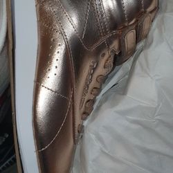 Reebok 7.5 Metallic Rose Gold