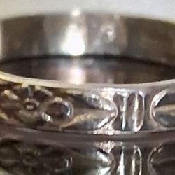 Hand Crafted Sterling Silver Band..size 5