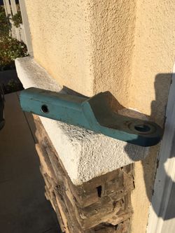 Towing hitch tongue