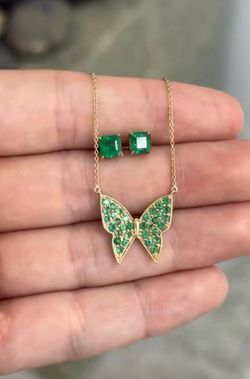 Emerald butterfly necklace 14k gold