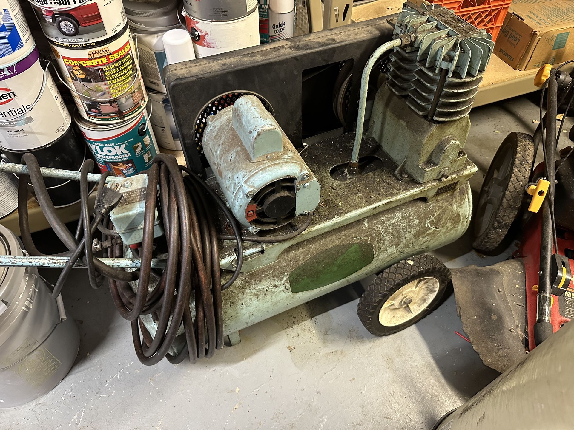 Doerr Air Compressor