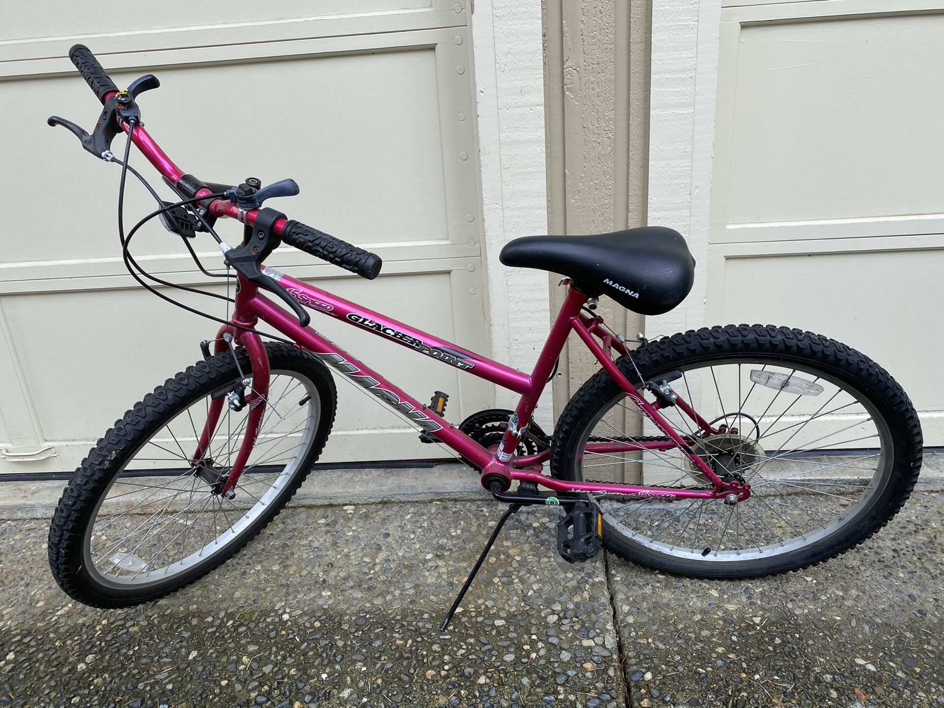 15 Speed Bike Magna 24 Glacier Point Ladies Bike 24” Magna Glacier