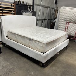 King Bed $360