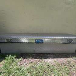 UWS Truck Toolbox