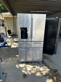 Kitchen aid fridge