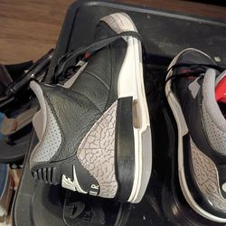 AIR JORDAN 3 RETRO OG BLACK CEMENT 2024  STYLE # DM0967-010 SIZE 7Y