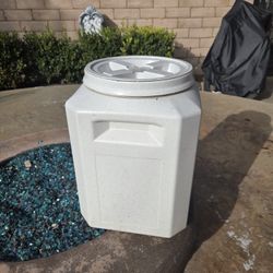 50lb Gamma Pet Food Storage