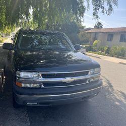 2004 Chevrolet Suburban