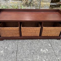 Bench With Baskets For Storage