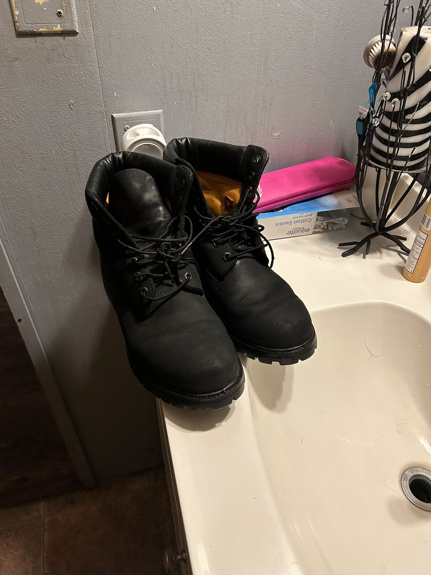 Black Timberland Boots