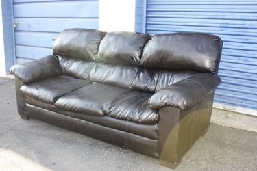 NEW LEATHER SOFA!! Delivery available
