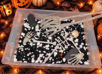 Halloween sensory box