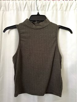 Green tanktop (S)