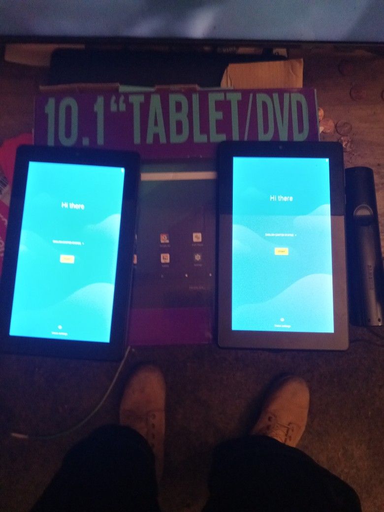 2 Onns Tablets And A Proscan Tablet Dvd . Make .e A Deal