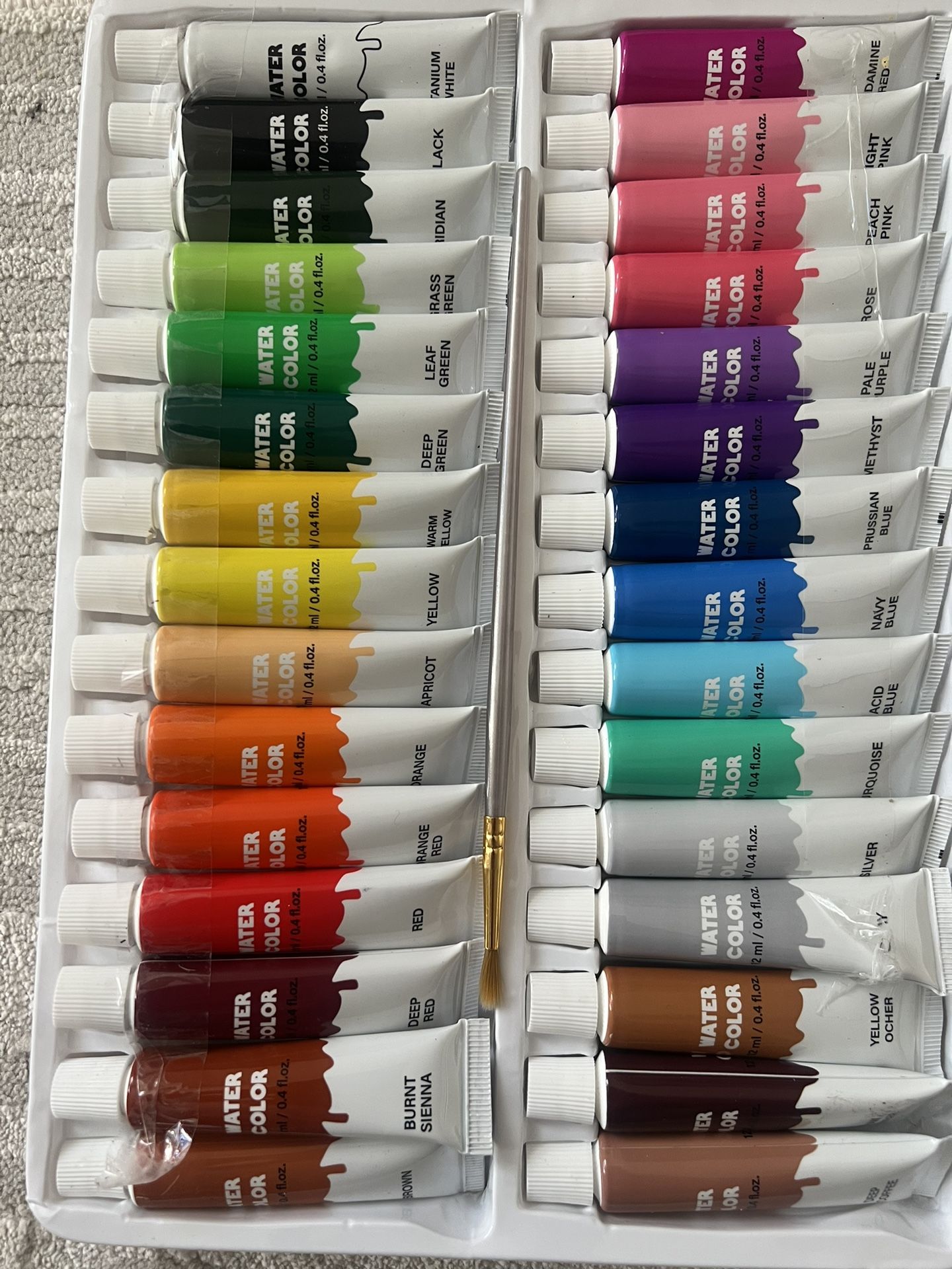 NEW Watercolor paints set with brush 