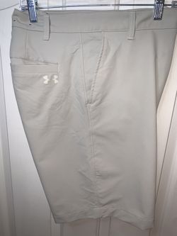 Men’s Under Armour Golf Shorts!!
