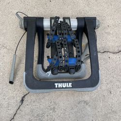 Thule Trunk-Mounted 2-Bike Rack