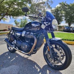 2019 Triumph Speed Twin 1200cc