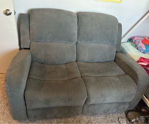 LOVE SEAT
