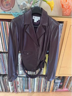 PRICE DROP: NW/OT, WORTH, 12, lined Deep Burgundy LAMBSKIN LEATHER BELTED JKT