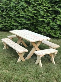 Classic wood 5 piece picnic table set
