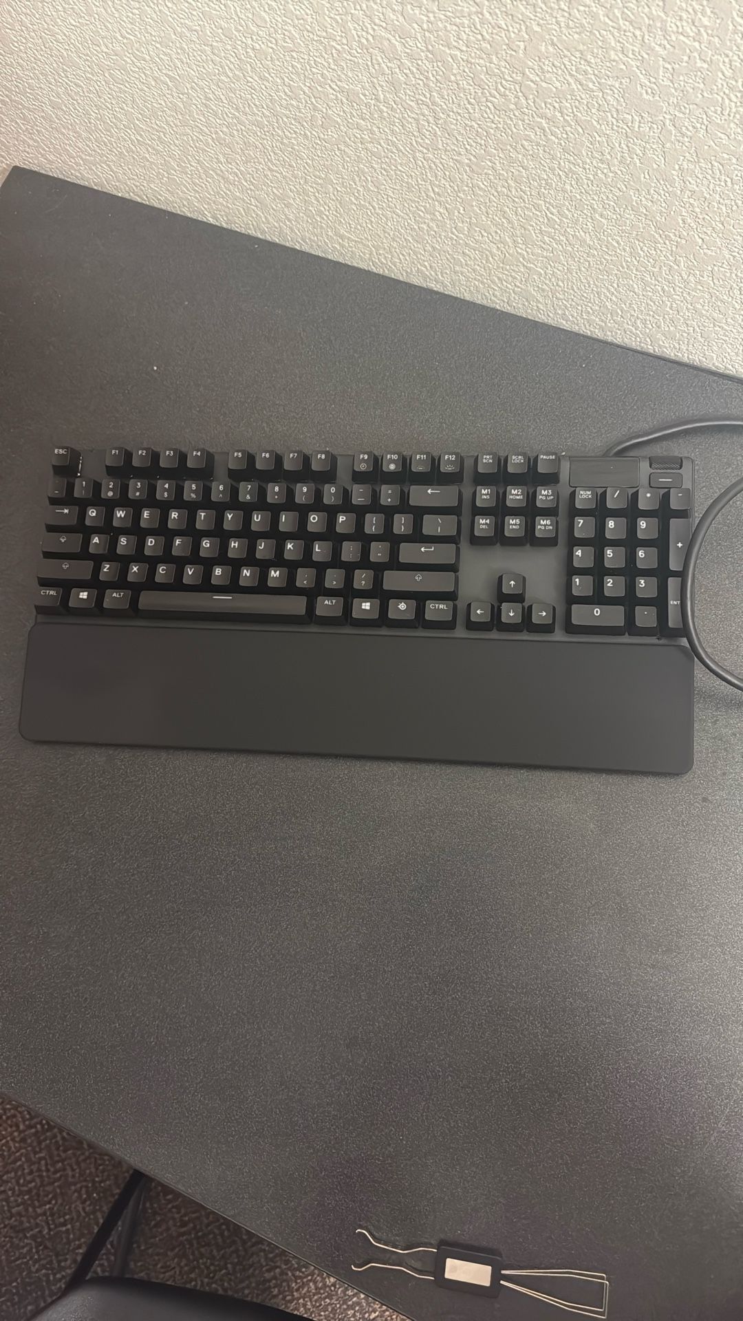 Steel Series Apex 7 (Blue Switches) With Wrist Rest