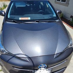 2016 Prius Three