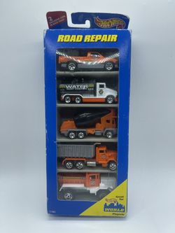 1996 HOT WHEELS Road Repair 5 CAR GIFT PACK NEW IN SEALED PACKAGE