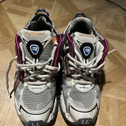balenciaga runners multi color